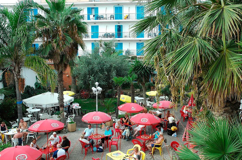 Htop Planamar #Htopenjoy Malgrat de Mar Hotel