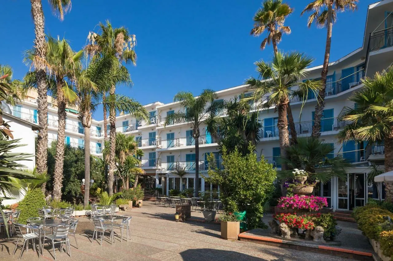 Hotel Htop Planamar #Htopenjoy Malgrat de Mar